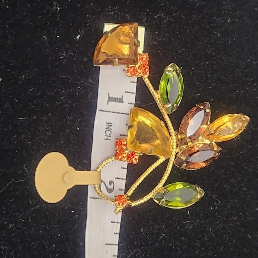 Vintage Topaz &‎ Green Pie Rhinestone Brooch/ Pin